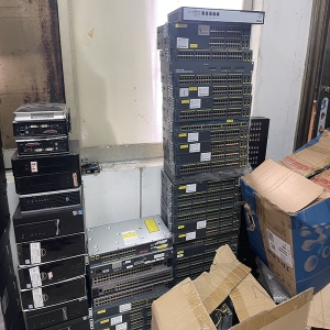 深圳回收電腦個(gè)人閑置電腦處理指南，英耀全程指導(dǎo)不踩坑