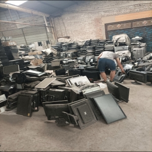 深圳回收電腦上門(mén)服務(wù)電話是多少？英耀 24 小時(shí)在線響應(yīng)