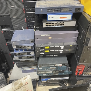 深圳回收界“六邊形戰(zhàn)士”，強到沒朋友