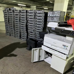 深圳回收電腦上班族專屬福利：英耀貼心服務(wù)，工作之余輕松變現(xiàn)